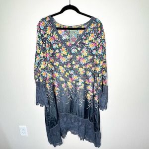 Jonny was floral blouse